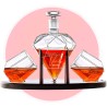 Set Decantador de Whisky Forma de Diamante + 2 Vasos base de Madera