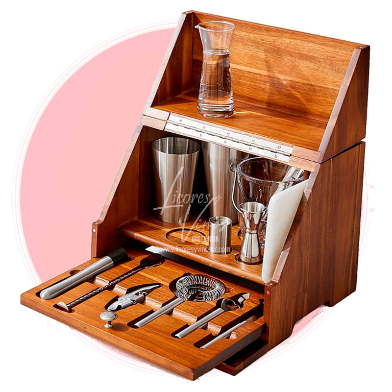 Mini Bar en Madera de Acacia + Accesorios y Regalia Old Parr 12 años